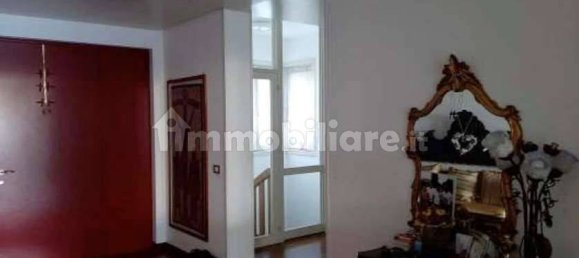 5 bedrooms Villa in San Bonifacio, Italy No. 321484 9
