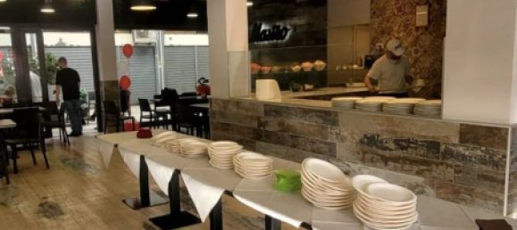 147m² Commercial property in Latina, Italy No. 256076 7