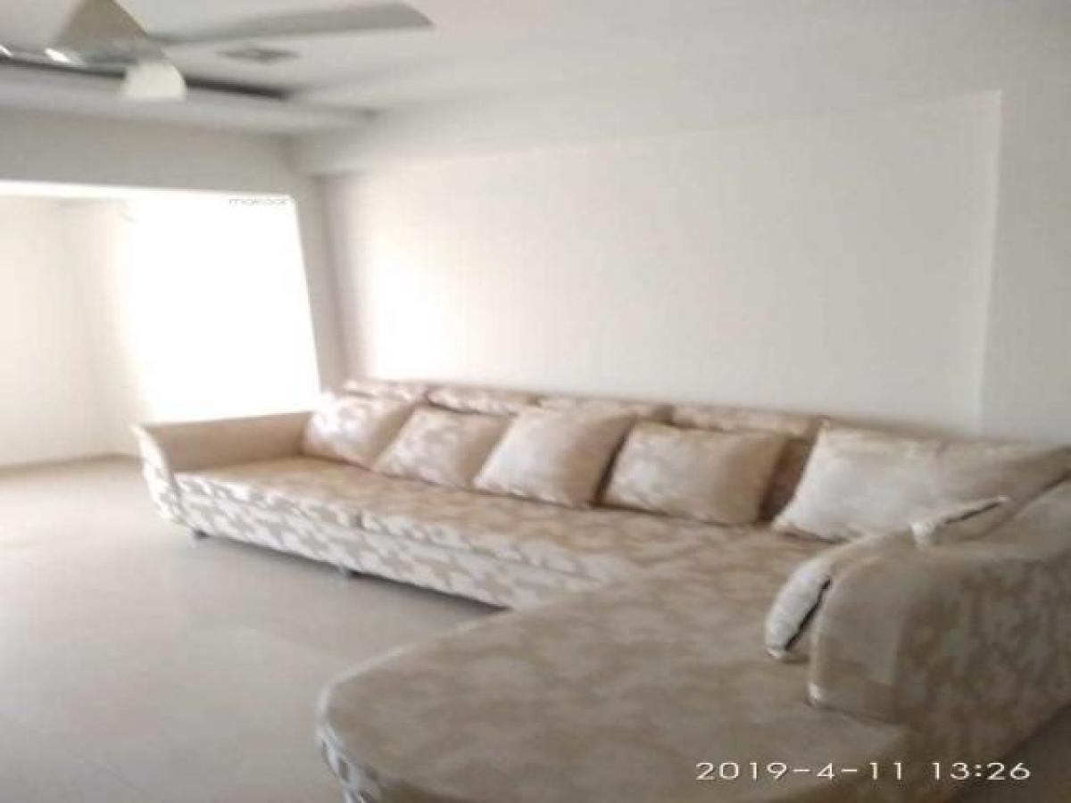 2 bedrooms House in Nashik, India No. 13347