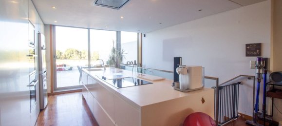 3 bedrooms Villa in Matosinhos, Portugal No. 126079 4