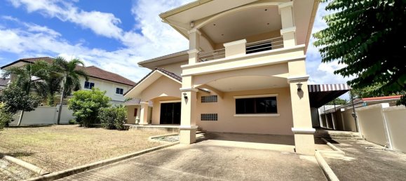 Moradia T5 em Pattaya, Thailand N.º 60060 3