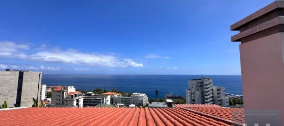 3 bedrooms House in Funchal, Portugal No. 206988 13