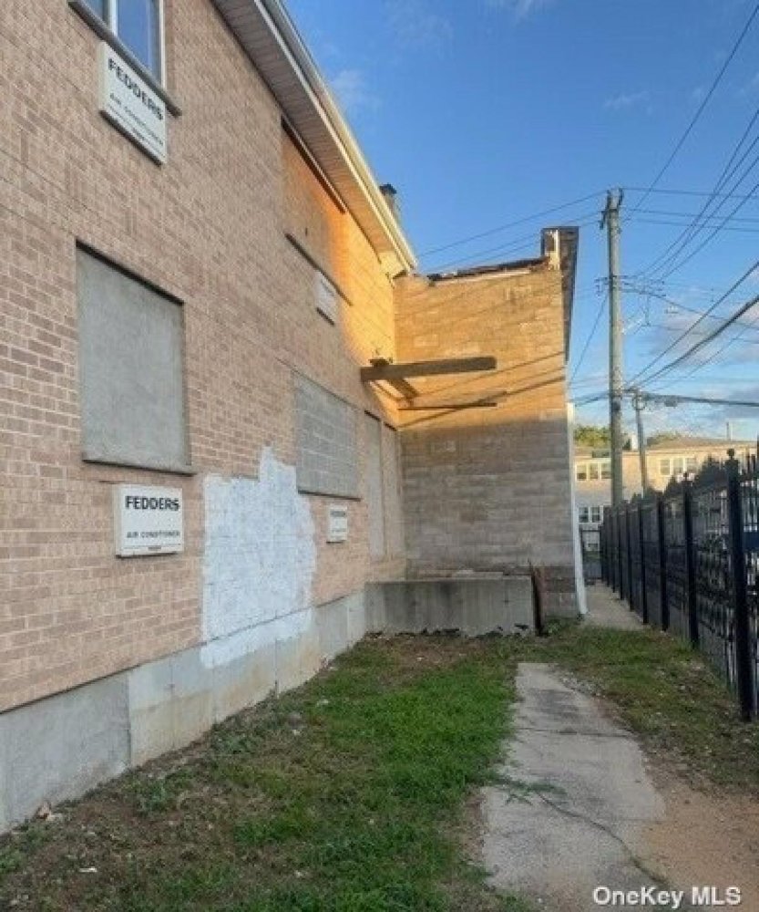 4 bedrooms House in Jamaica, USA No. 305397