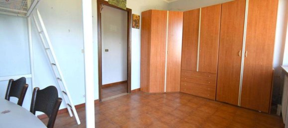 Дом с 6 комнатами в Монтеу Роэро, Италия № 298787 19