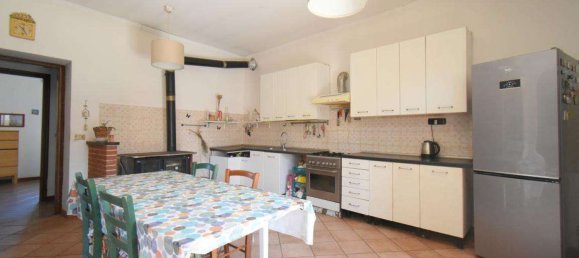 Дом с 6 комнатами в Монтеу Роэро, Италия № 298787 8