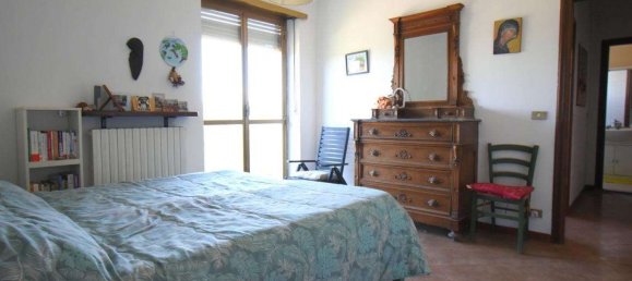 Дом с 6 комнатами в Монтеу Роэро, Италия № 298787 15