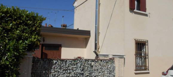 6 rooms House in Portomaggiore, Italy No. 298748 5
