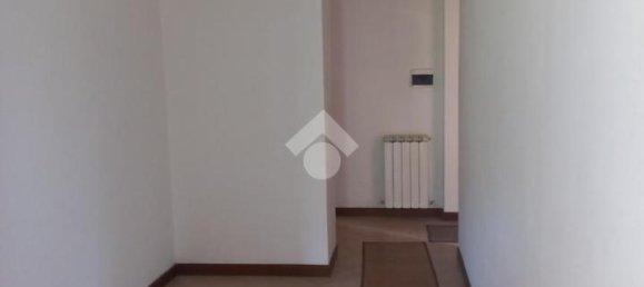 4 rooms Apartment in San Colombano Certenoli, Italy No. 2052 8