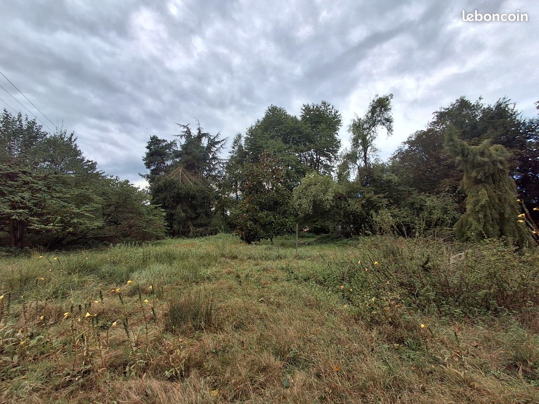 Grundstück in Jura, France, Nr. 340197