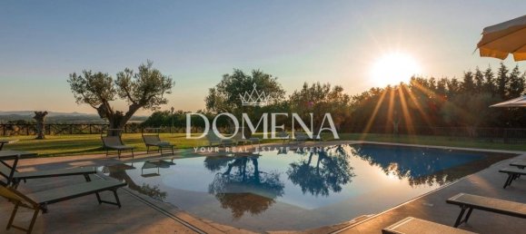 Вилла с 8 спальнями в Туоро суль Тразимено, Италия № 54201 35