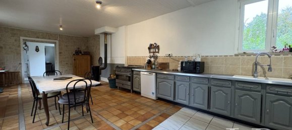 5 bedrooms House in Ressons-le-Long, France No. 154064 9