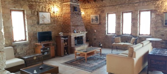 170m² Commercial property in Chalkidiki, Greece No. 8099 4