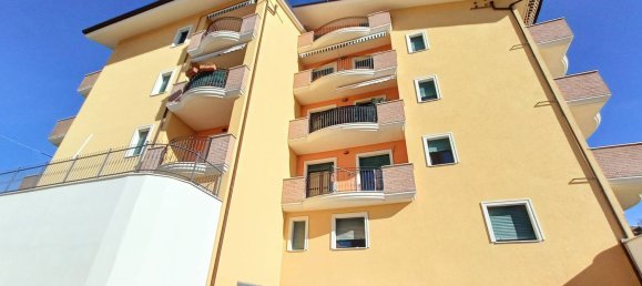 76m² Commercial property in Colonnella, Italy No. 308081 12