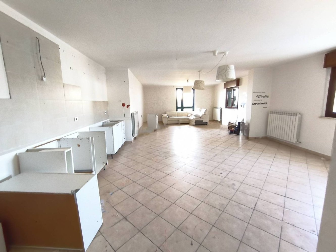 76m² Commercial property in Colonnella, Italy No. 308081