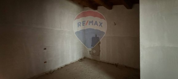 2 Schlafzimmer Haus in Foligno, Italy, Nr. 362031 12