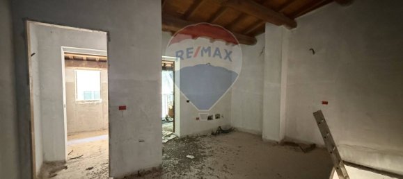 2 Schlafzimmer Haus in Foligno, Italy, Nr. 362031 14