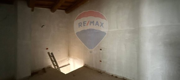 2 Schlafzimmer Haus in Foligno, Italy, Nr. 362031 13