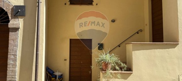 2 Schlafzimmer Haus in Foligno, Italy, Nr. 362031 2