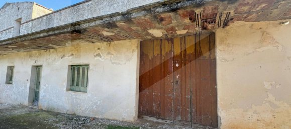 Вилла с 6 комнатами в Монополи, Италия № 20562 6