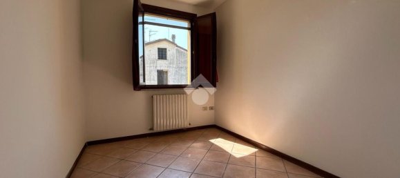 3 bedrooms Apartment in Gonzaga, Italy No. 359691 8