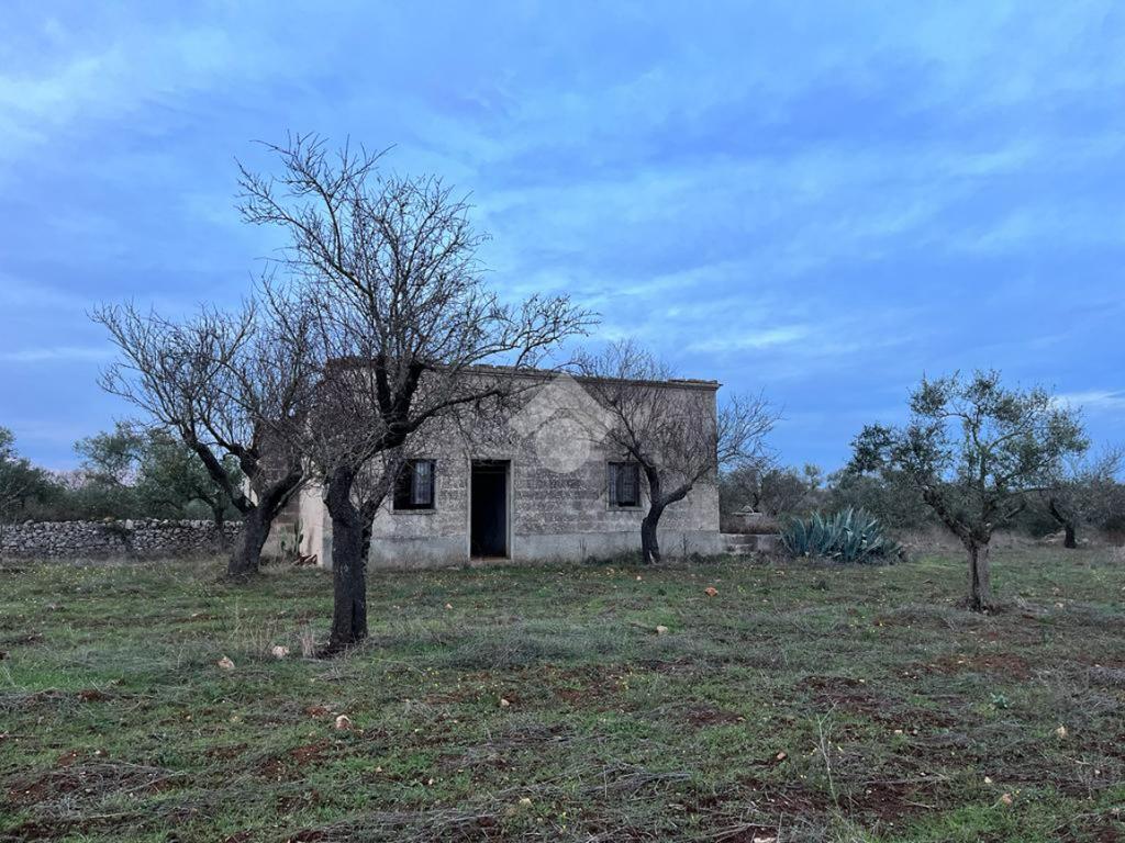 Casa de 2 habitaciónes en Santeramo in Colle, Italy No. 71787