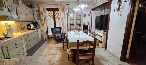 4 bedrooms Apartment in Pomigliano d'Arco, Italy No. 93165 4