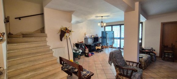 8 rooms Villa in Frosinone, Italy No. 132462 31
