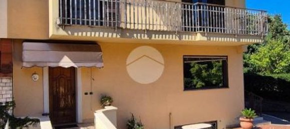 8 rooms Villa in Frosinone, Italy No. 132462 7