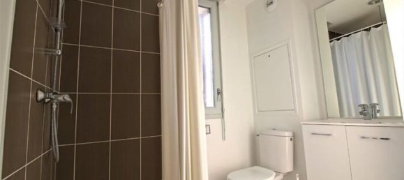 Studio à Troyes, France No. 91434 5