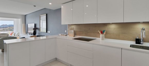 3 bedrooms Duplex in Marbella, Spain No. 103797 38