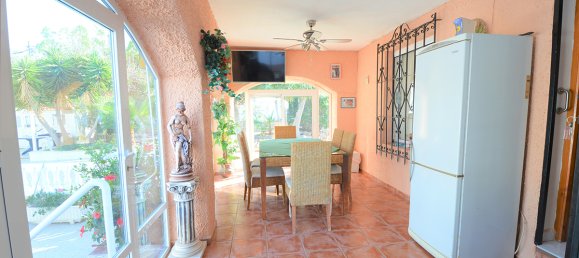 4 bedrooms Villa in Villamartin, Spain No. 538 8