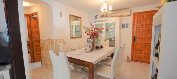 4 bedrooms Villa in Villamartin, Spain No. 538 7