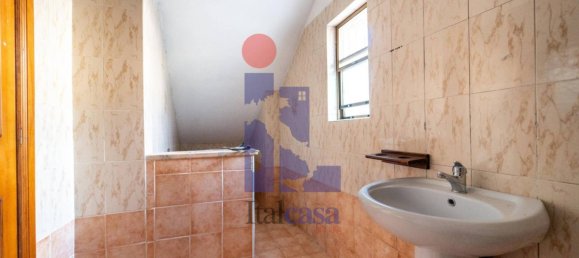 Apartamento de 3 dormitorios en Latina, Italy No. 285378 7