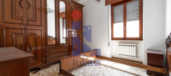 Apartamento de 3 dormitorios en Latina, Italy No. 285378 13