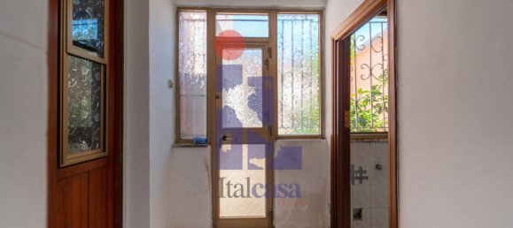 Apartamento de 3 dormitorios en Latina, Italy No. 285378 18