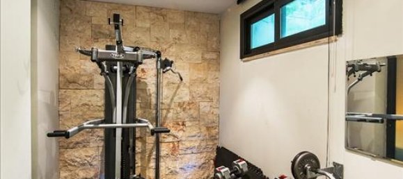 800m² Villa in Pylaia, Greece No. 6913 14