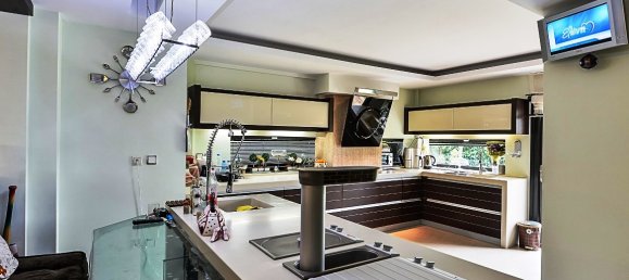 800m² Villa in Pylaia, Greece No. 6913 6