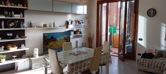 3 bedrooms Apartment in Poggibonsi, Italy No. 203339 2