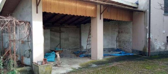 6 bedrooms Apartment in Caravate, Italy No. 283521 4