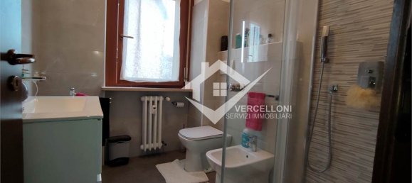 3 bedrooms Apartment in Novara, Italy No. 303600 27