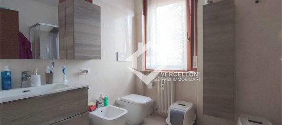 3 bedrooms Apartment in Novara, Italy No. 303600 30