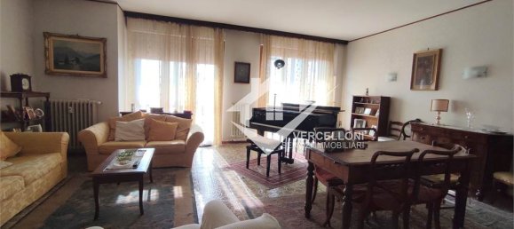 3 bedrooms Apartment in Novara, Italy No. 303600 6