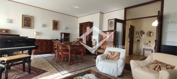 3 bedrooms Apartment in Novara, Italy No. 303600 11