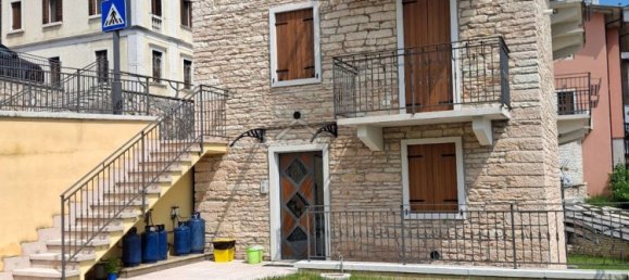 2 rooms Apartment in Sant'Anna d'Alfaedo, Italy No. 175283 3