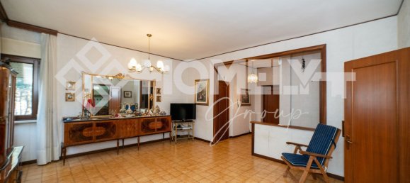 4-salle Appartement à Rome, Italy No. 152121 9