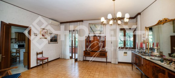 4-salle Appartement à Rome, Italy No. 152121 8