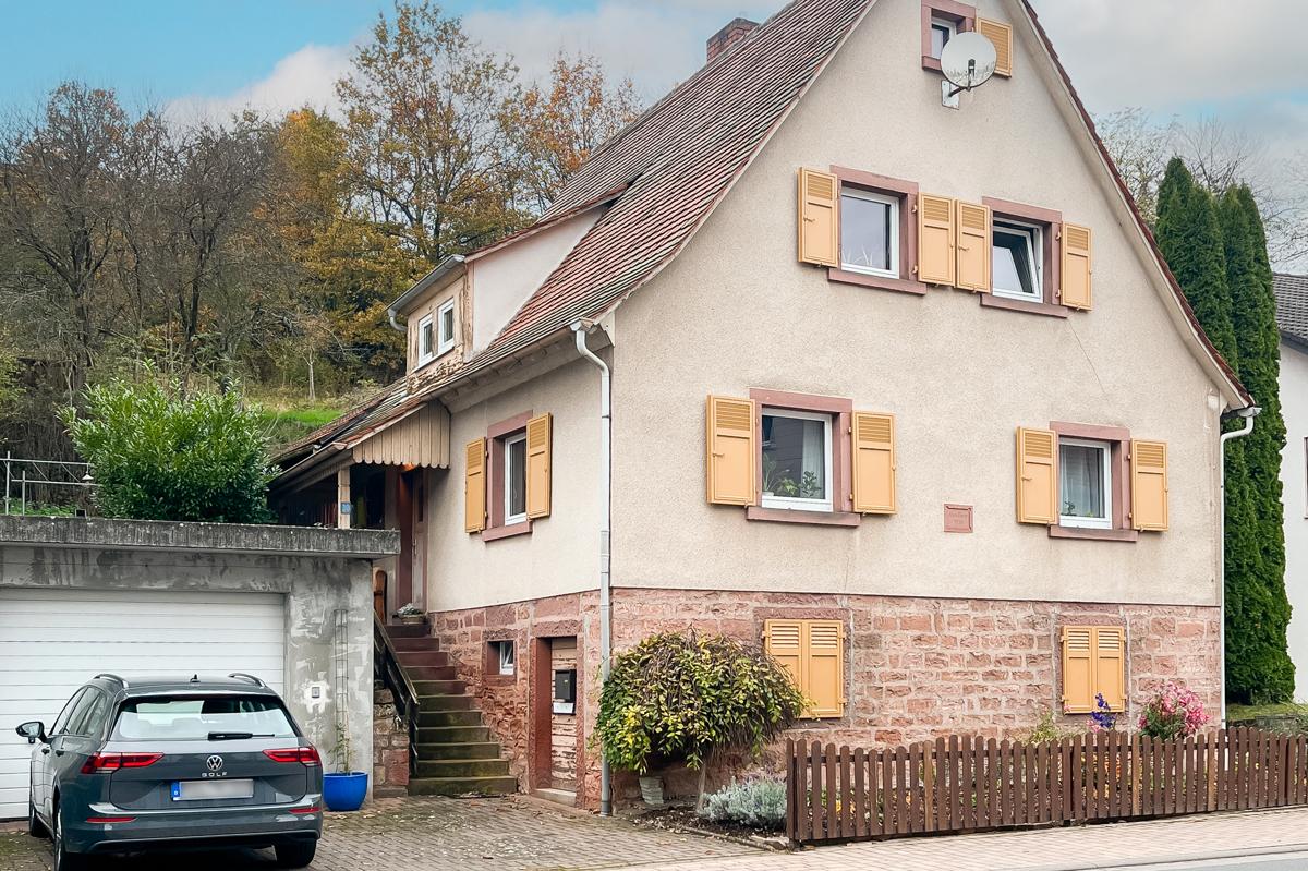 Дом с 4 комнатами в Мильтенберг, Германия № 163367