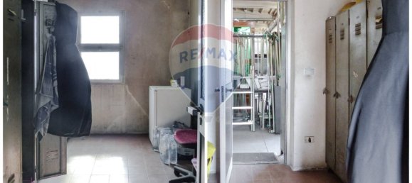 1390m² Warehouse in Robbio, Italy No. 295040 31