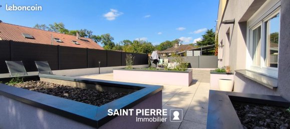 Квартира с 3 спальнями в Ютц, Франция № 251878 15