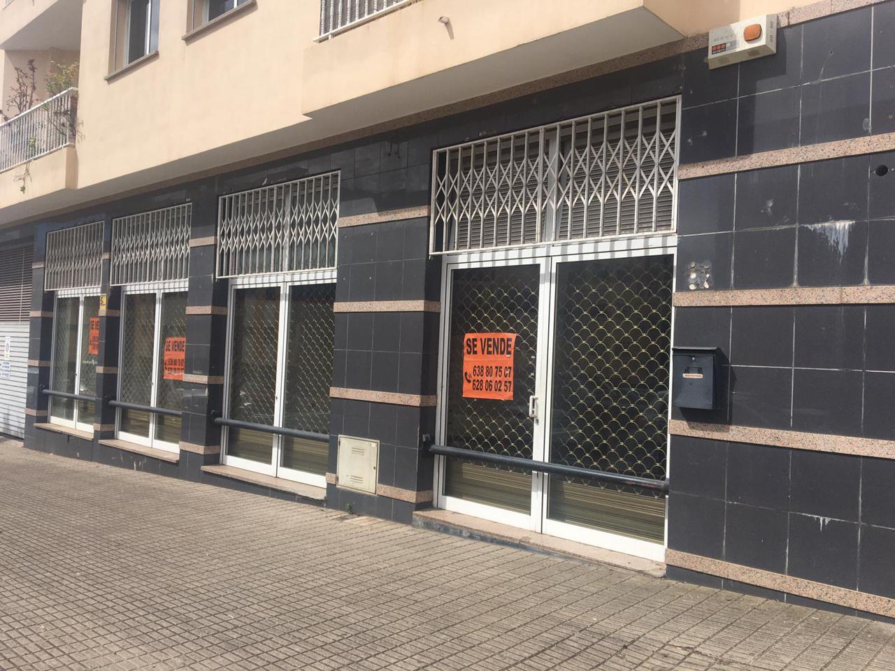 Propriété commerciale à San Cristobal de La Laguna, Spain 331m² No. 157786